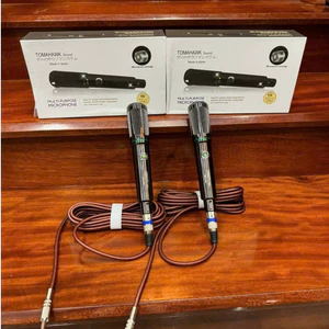 Micro Karaoke Có Dây TOM AHAWK, Mic Hát Nhẹ Tiếng Trong Dùng Cho Dàn Karaoke