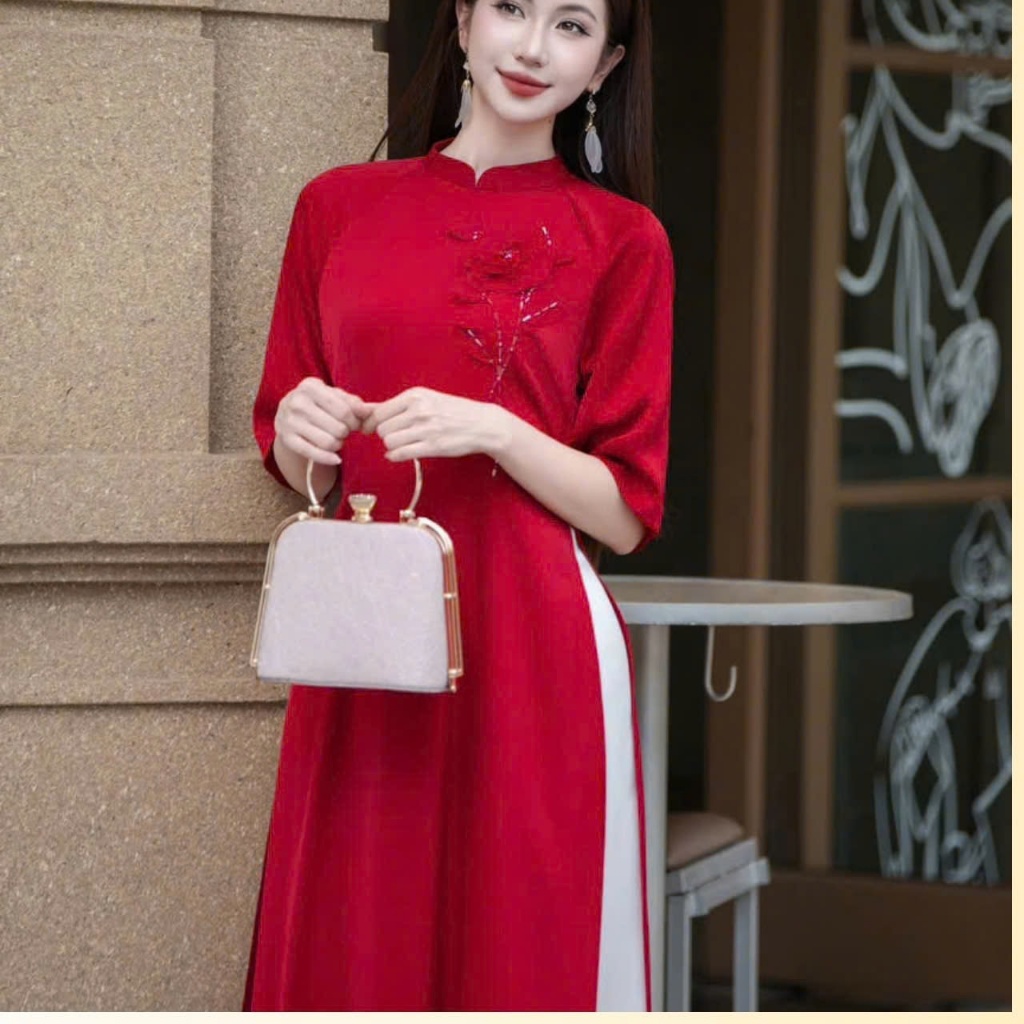 Áo dài cách cộc tay màu đỏ kết hoa lụa kèm quần lụa trắng JOLIE