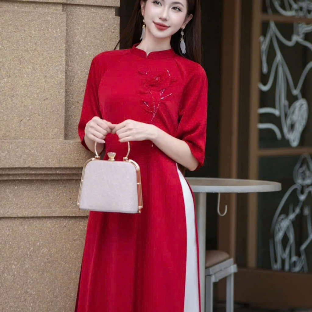 Áo dài cách cộc tay màu đỏ kết hoa lụa kèm quần lụa trắng JOLIE