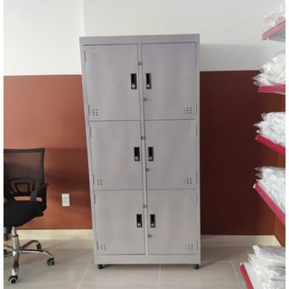 Tủ locker 30 hộc sắt có khóa đựng đồ cá nhân cho khách hàng an toàn.