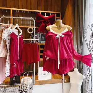 🍒 Set áo 2 dây bẹt vai nơ nhún eo + short - Đỏ SP020313 🔥𝐇𝐨𝐚̉ 𝐓𝐨̂́𝐜🔥 𝐌𝐄𝐎𝐈𝐍𝐃𝐀𝐇𝐎𝐔𝐒𝐄