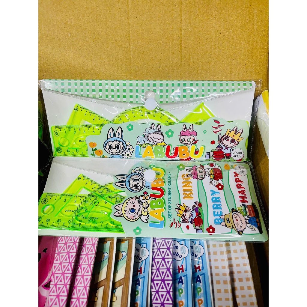 Bộ thước kẻ Eke Đo độ 4 món hoạ tiết dễ thương set dụng cụ vẽ hình học - TÚI 4 THƯỚC KẺ HOẠT HÌNH