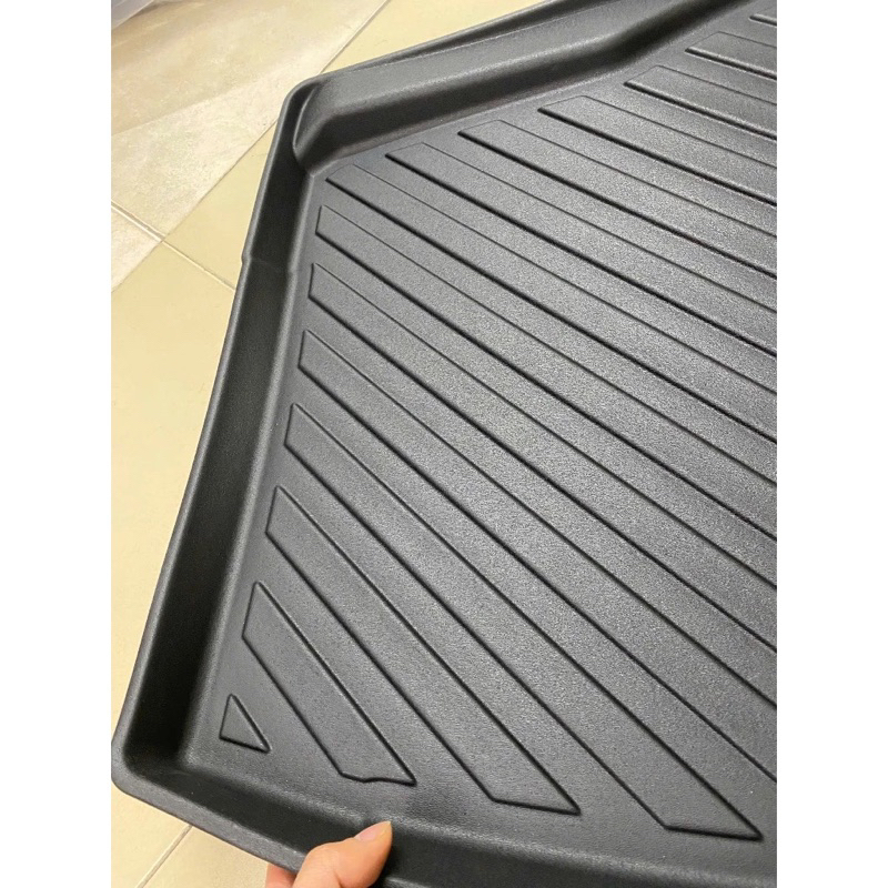 Lót cốp xe Vinfast VF5 nhựa TPE nguyên sinh không mùi hàng cao cấp