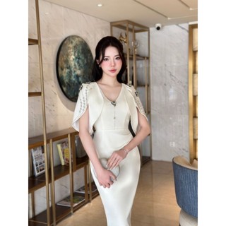 Đầm body đầm trung niên tay xẻ cổ V kết đá cao cấp