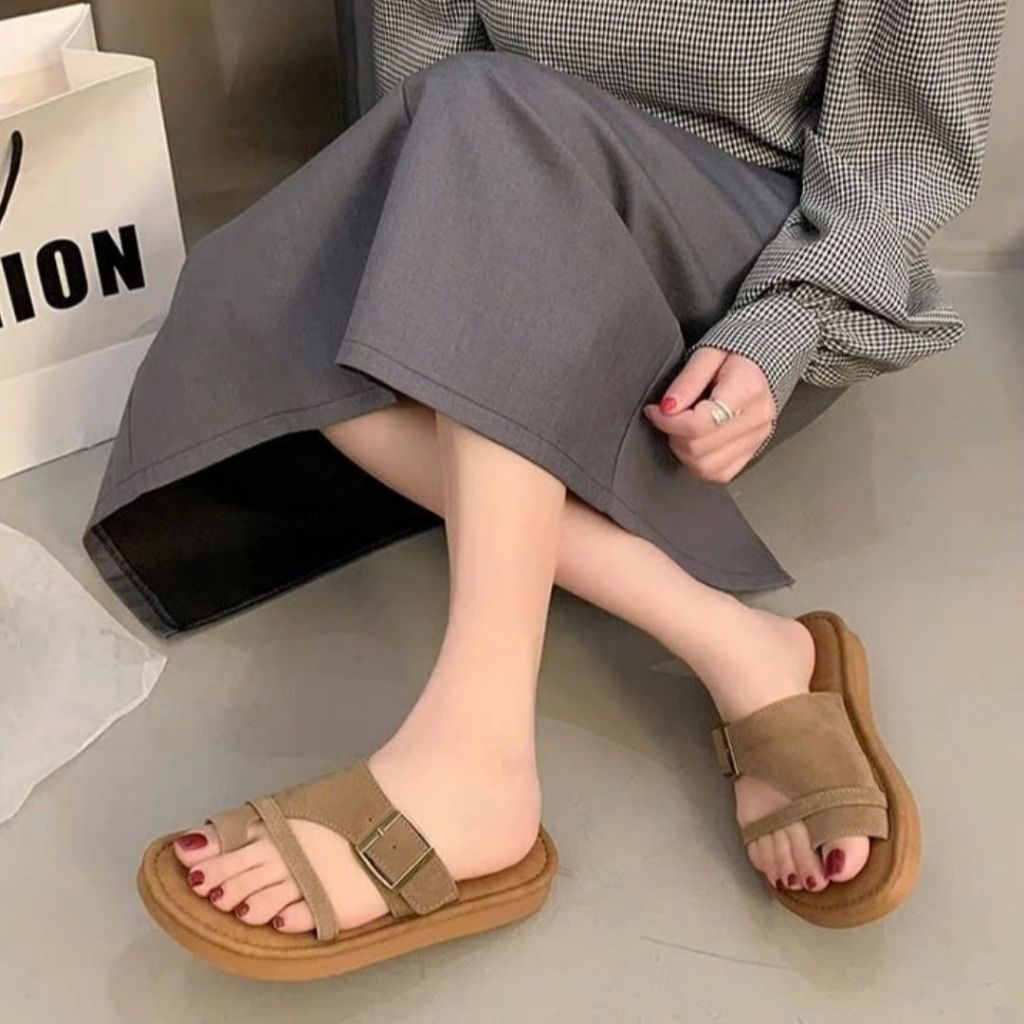 Dép Lê Nữ, Dép Lê Xỏ Ngón Nữ Quai Ngang Phù Hợp Mọi Outfit N24 || AnshoesDynasty