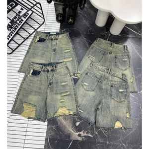 Quần Jean Ngố Nữ Rách Trước Túi Wash 270 - 271