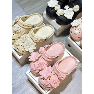🩷🩷🩷Dép sục hoa trà 3D siêu xinh đế cao 5cm ( KÈM CHARM Y HÌNH)