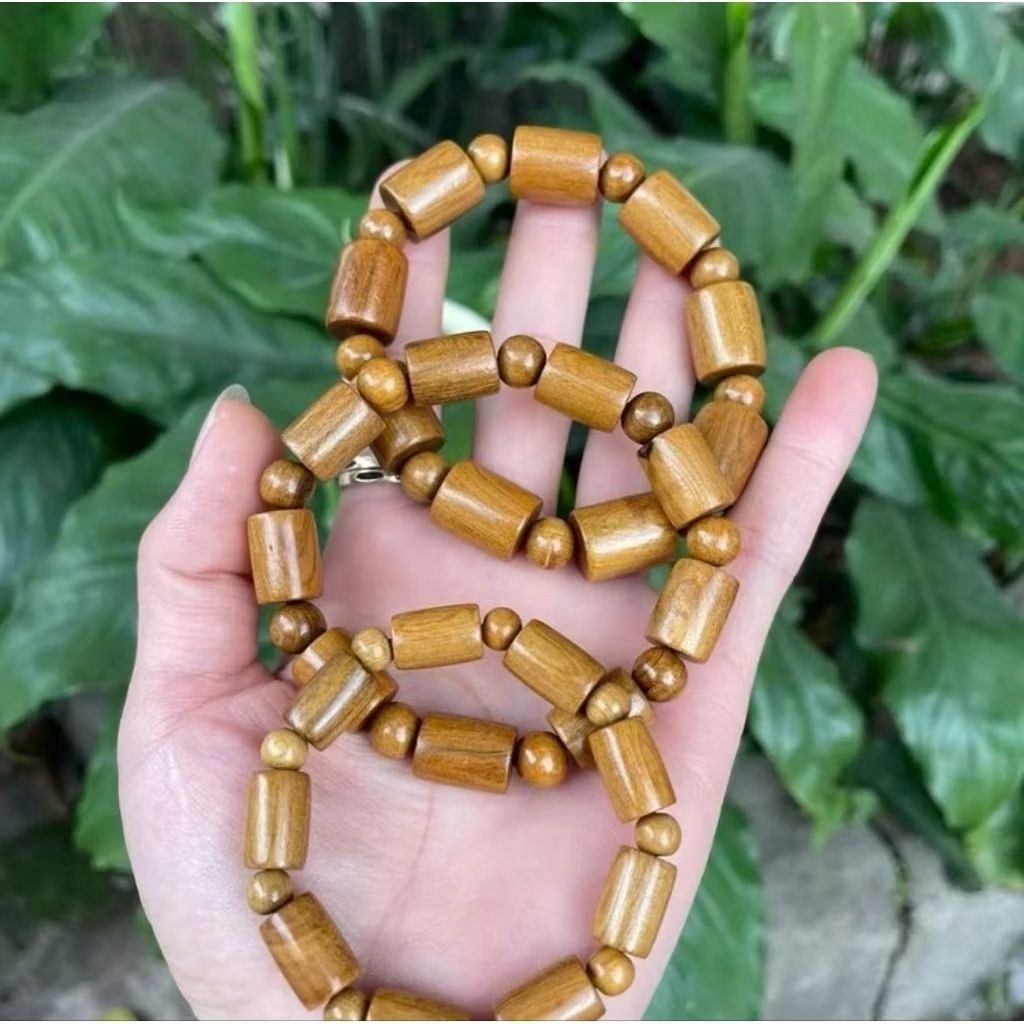 Vòng Tay gỗ Bách.Xanh Mộc Châu Kiểu Đốt Trúc Thơm Ngọt size 10 li Danh cho Nam và Nữ