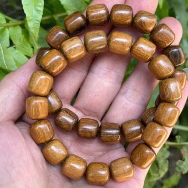 Vòng Tay gỗ Bách.Xanh Mộc Châu Kiểu Đốt Trúc Thơm Ngọt size 10 li Danh cho Nam và Nữ