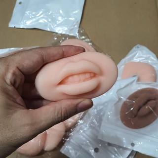 -Môi silicone 3D, 5D dùng cho luyện tập phun xăm cực đỉnh