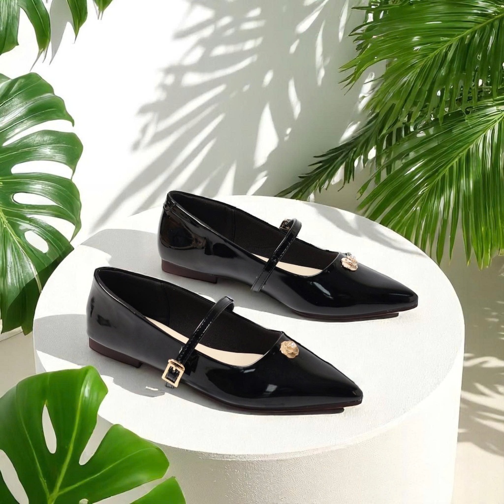 Giày Búp Bê Nữ Đế Bệt Quai Ngang Mũi Nhọn Đính Hoa Da Bóng Pixie H399