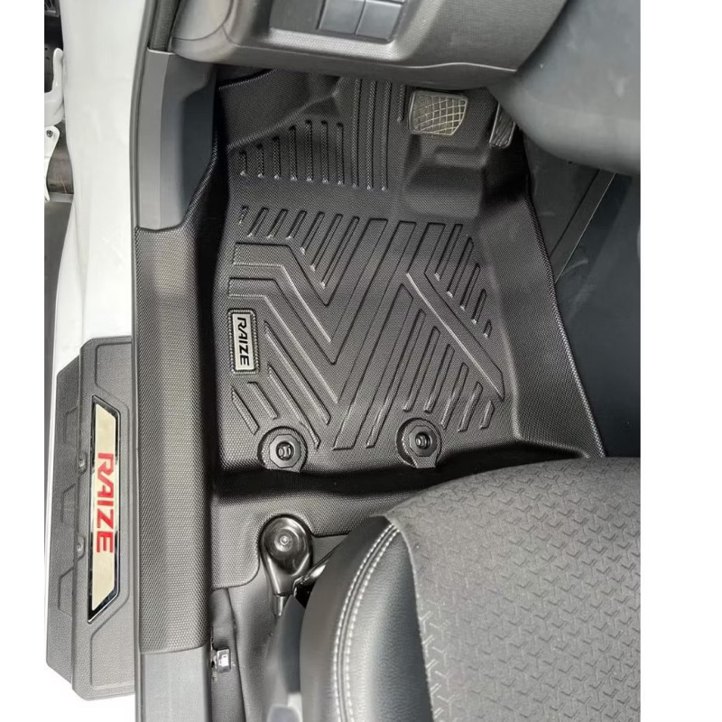 Thảm lót sàn nhựa TPE 5D xe Toyota Raize 2021-2025 tràn viền hàng cao cấp
