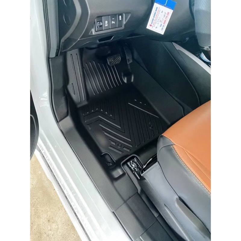 Thảm lót sàn nhựa TPE 5D xe Suzuki XL7/Ertiga tràn viền bậc hàng cao cấp
