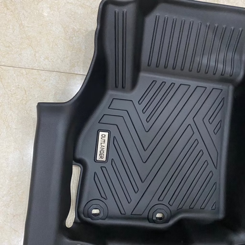 Thảm lót sàn nhựa TPE 5D xe Mitsubishi Outlander 2019-2024 tràn viền bậc hàng cao cấp