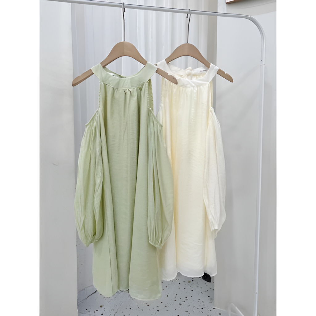 Váy cổ yếm hở vai tay dài bồng thắt dây nơ sau lưng Đầm babydoll trễ vai form rộng chất voan 2 lớp T115G