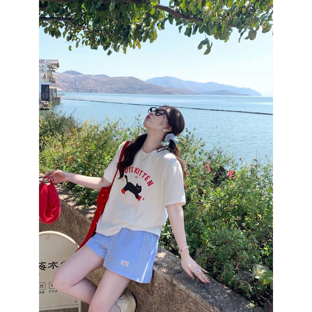 Sét bộ quần đùi sọc Linen Áo thun ngắn tay in hình JULY FASHION, Sét bộ đi chơi siêu xinh, Chất thun Cotton dày dặn mát