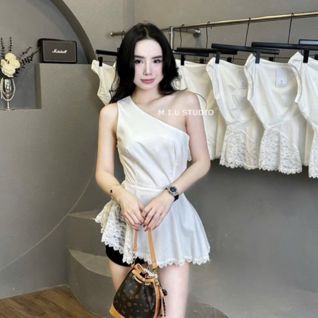 “Thea Top” Áo thô lệch vai pha ren chiết eo tôn dáng siêu hot hit , Áo kiểu hở vai chất thô mềm mịn • MIU.STUDIO
