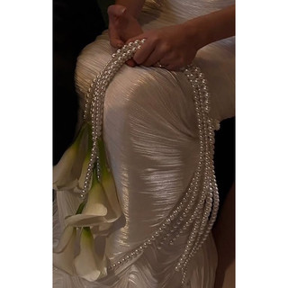 Bó hoa cưới cầm tay cô dâu hạt trai Viên Mãn 0023