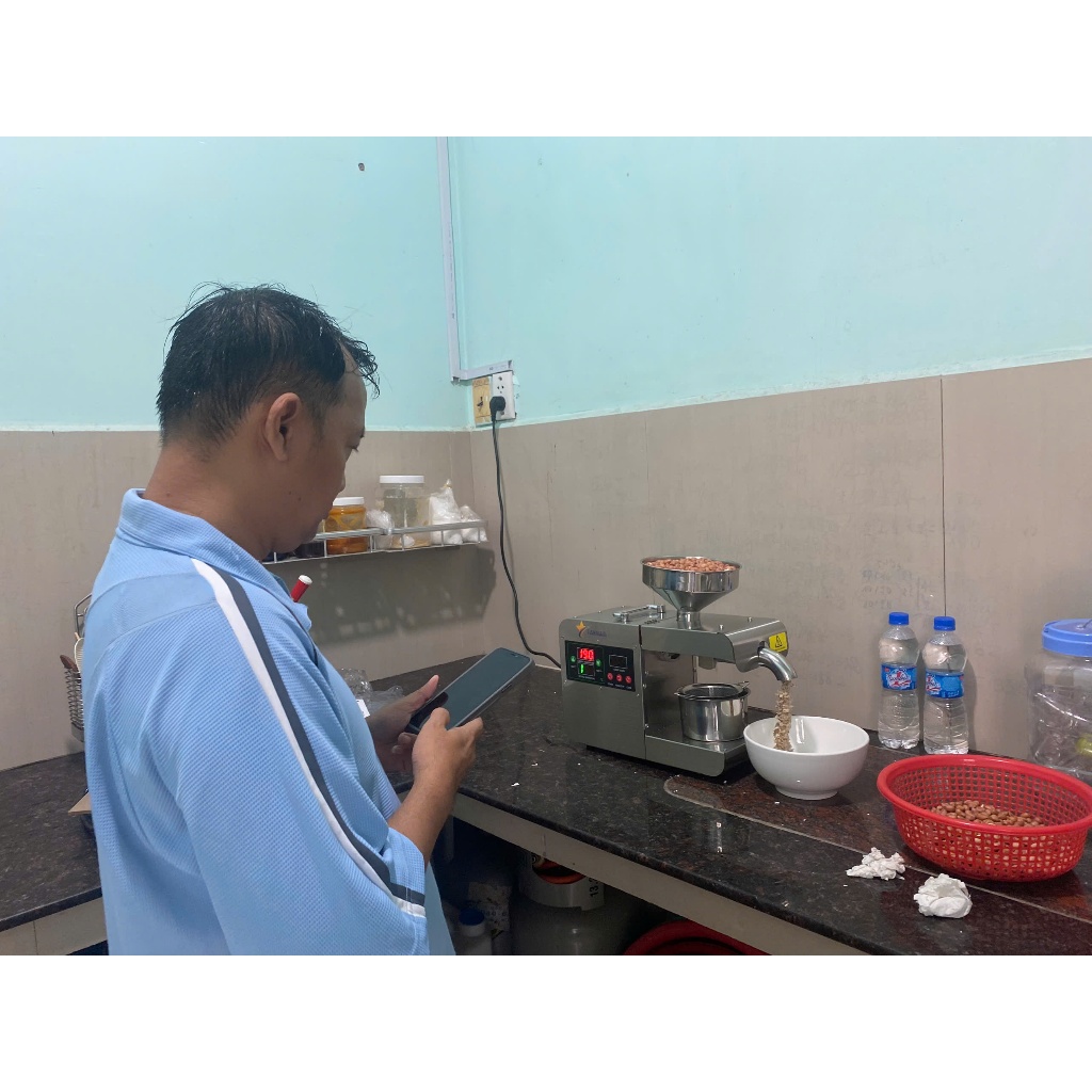 Máy ép dầu thực vật cao cấp Tahawa Nhật Bản TH-X8S - Điều Chỉnh Nhiệt Độ,Ép Kiệt Bã ,Sản Lượng Dầu Cao - BH 2 Năm