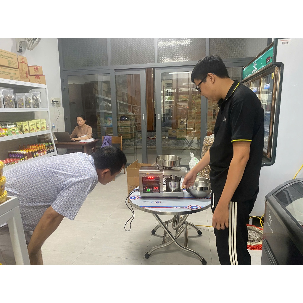 Máy ép dầu thực vật cao cấp Tahawa Nhật Bản TH-T3 - Bảo Hành chính hãng 2 Năm - Ép Kiệt Bã Sản Lượng Dầu Cao