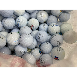 Bóng golf cũ Santine có xước vẫn trắng sáng đẹp 85%