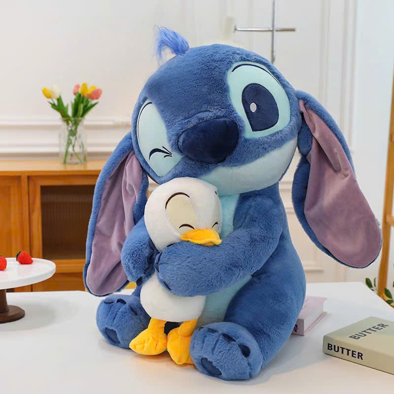 Thú Nhồi Bông Stitch Ôm Vịt Donald Siêu Dễ Thương – Gối Ôm Gấu Bông Cực Chill Mềm Như Mây