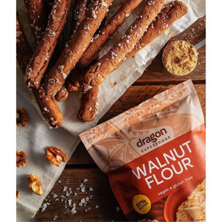 Bột óc chó 51% protein 200g Dragon Superfoods Walnut flour