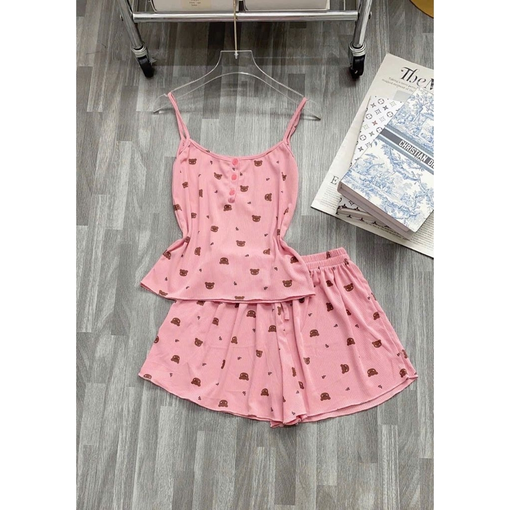 2DN hồng gấu
