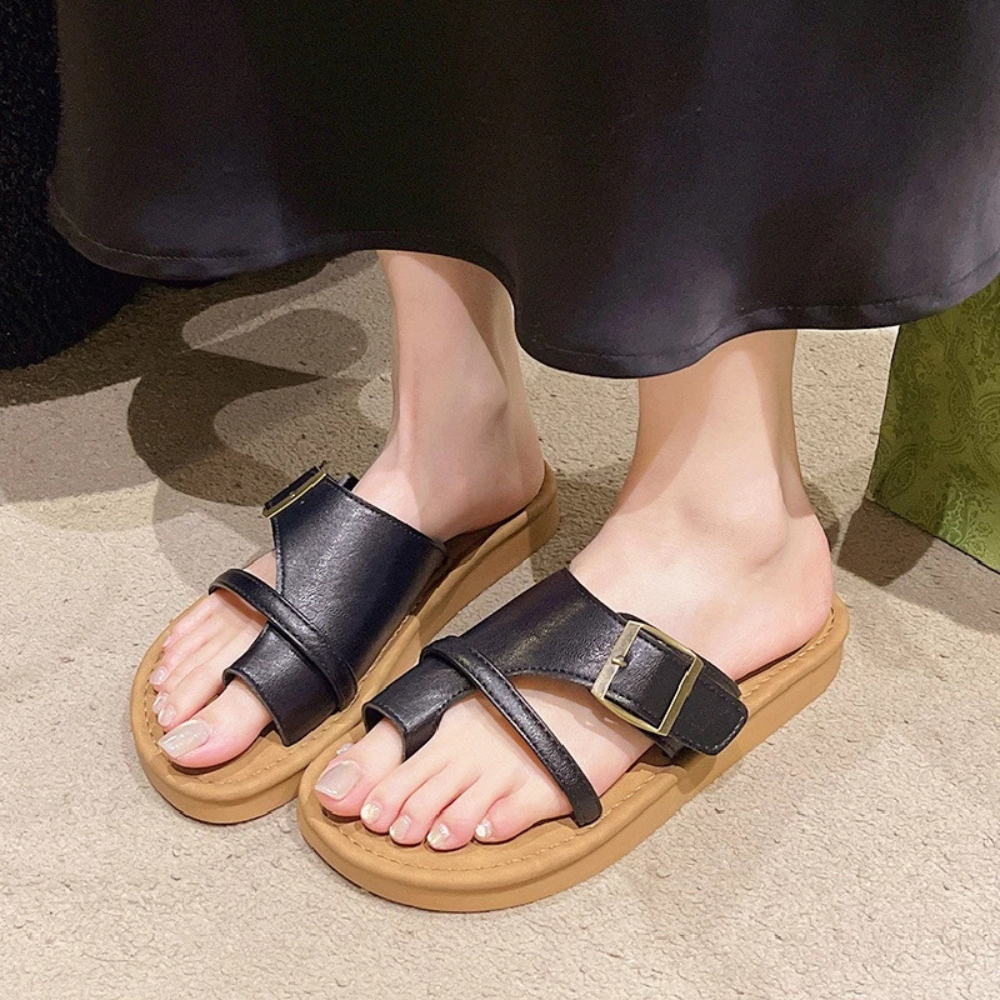 Dép Lê Xỏ Ngón Nữ Nửa Quai Dây Ngang Đế Bệt Cao 2cm Đen Kem Trắng || Dép Xỏ Ngón Khuy Vuông Mã N24