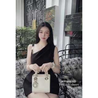 Váy thiết kế lệch vai hai dây chiết eo chân chữ A ngắn siêu xinh xắn cá tính cho các nàng đi chơi dạo phố – BaoTrang.clo