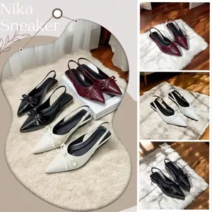 Giày Sục Nữ Mũi Nhọn Hở Gót Phối Nơ Chất Da Bóng Đế Bệt Màu Trắng Đen Đỏ || Mã N22