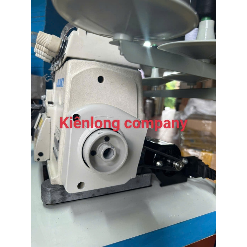 Máy vắt sổ juki chính hãng M0-6714D mô tơ nhỏ mảnh bàn