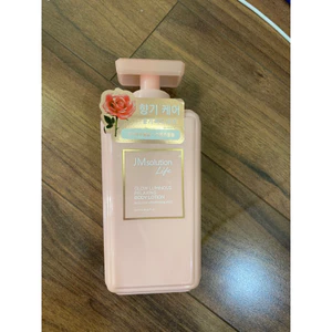 Sữa dữong thể trắng da Jmsolution chiết xuất hoa hồng 500ml