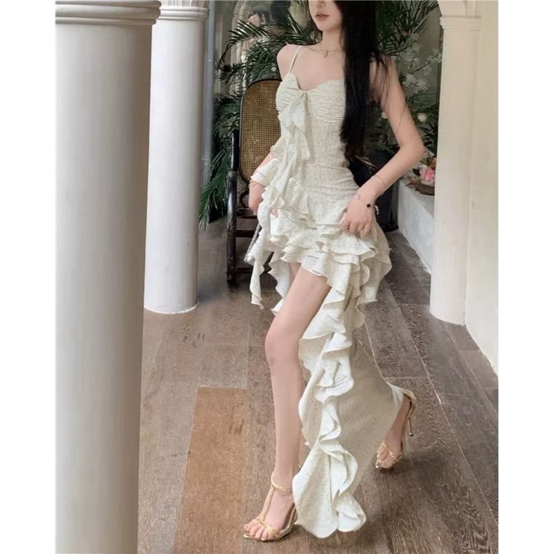 Đầm Dài Maxi Hoa Thiết Kế Cổ Điển – Tà Đuôi Thướt Tha, Dịu Dàng, Thanh Lịch