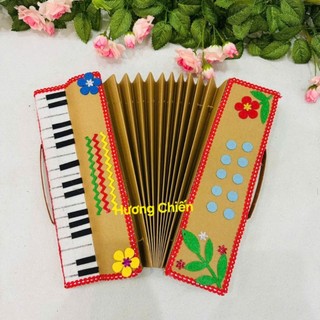 Mô hình đàn phong cầm (Accordion) làm bằng bìa carton