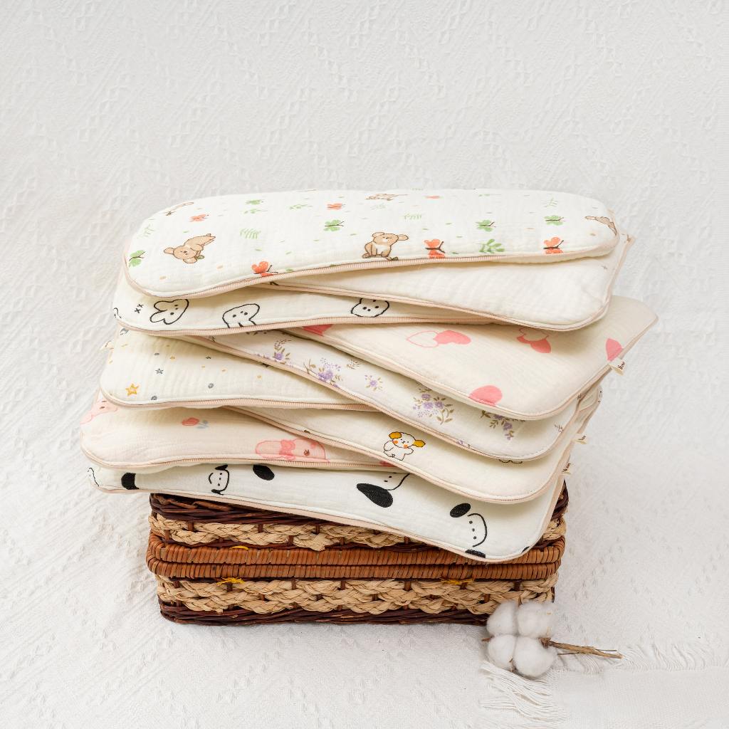 Gối Bằng Sơ Sinh Unbee Vải Xô Muslin Cao Cấp Cho Bé Kích Thước 25 x 38cm Mềm Mịn Thoáng Khí Thấm Hút Mồ Hôi