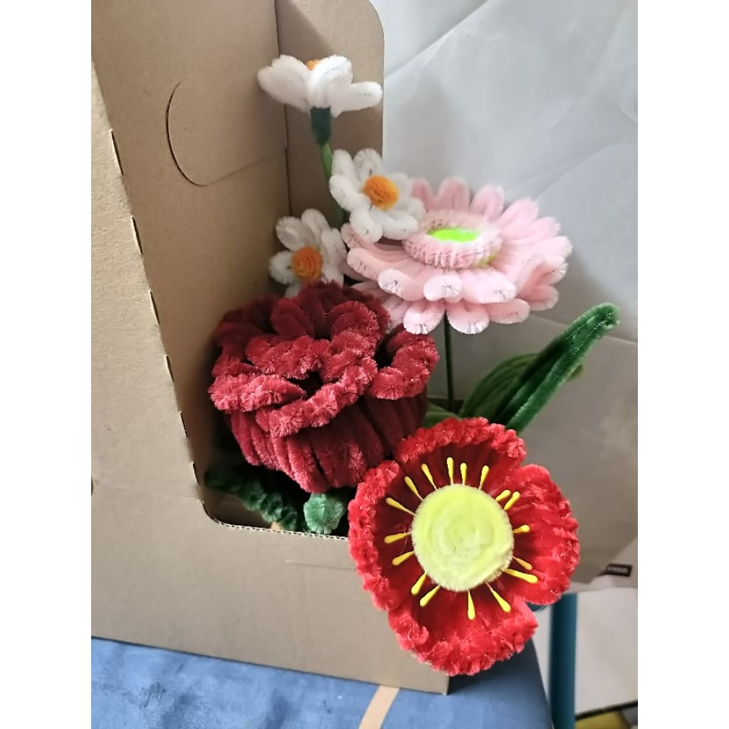 Giỏ Hoa Kẽm Nhung Có Ngăn Để Cốc , Giỏ Hoa Take A Way
