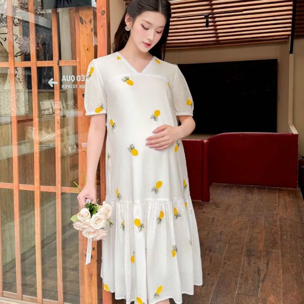 Váy bầu thiết kế cho mẹ bầu và sau sinh, váy cổ V 2 lớp, chất mềm mại, thấm hút mồ hôi, váy mặc mùa hè - v1295 B2MUM