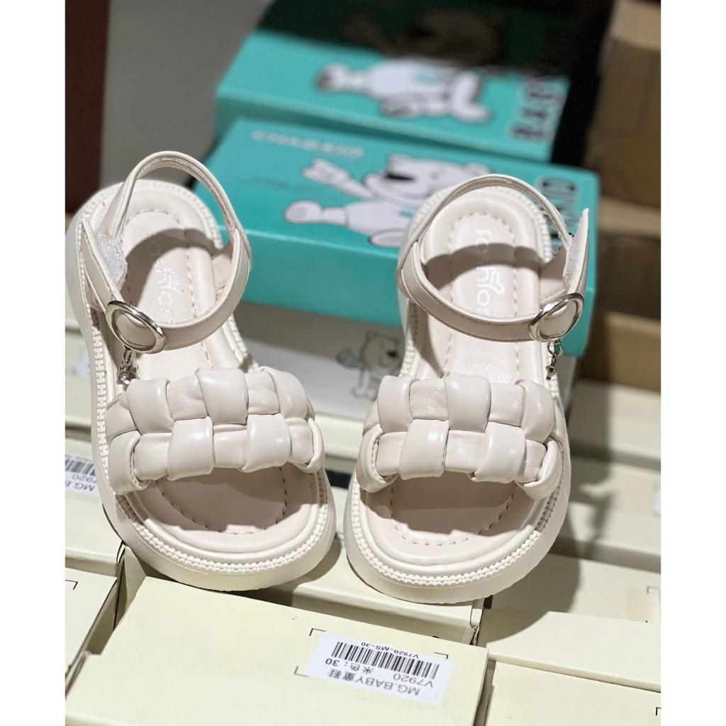 sandal bé gái dép quai hậu cho bé đi học da PU quai ngang tết điệu công chúa đế chống trượt QCCC full hộp SL886
