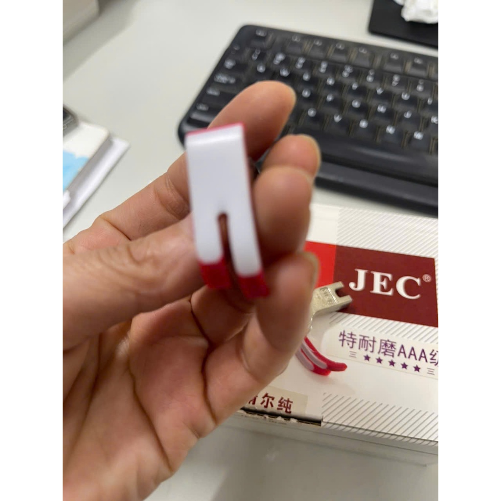 Chân Vịt Nhựa 5 Li Hãng JEC – Dùng Cho Máy May Công Nghiệp 1 Kim, Chống Nhăn Chống Trượt (Bộ 10 Cái)