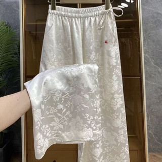 QUẦN LỤA HOẠ TIẾT DẬP NỔI QC