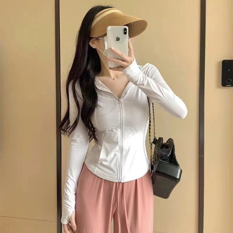 Áo Chống Nắng Nữ, Áo Nắng Nữ, Áo Khoác Chống Nắng Chống Tia Cực Tím UPF 50+ Chất Lụa Băng Ôm Body Co Giãn Hottrend