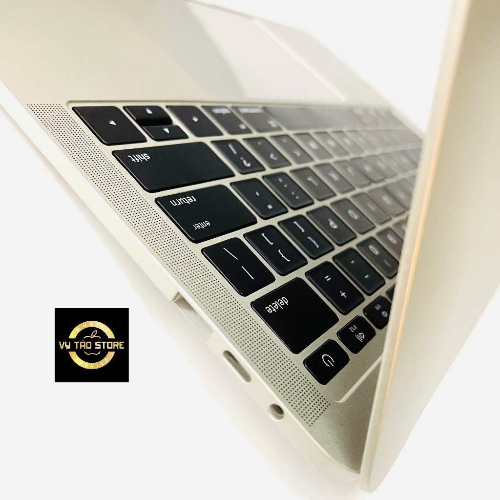 MÔ HÌNH TRƯNG BÀY, ĐẠO CỤ MÔ PHỎNG MAC BOOK 13.3INCH MÀU SILVER ( TRẮNG BẠC) CAO CẤP TỈ LỆ (1:1)
