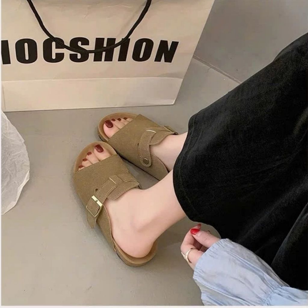Dép Lê Nữ Đính Khuy Vuông, Dép Nữ Da Lộn Đế Cao Su Đủ Màu Full Box Bill N18 || AnshoesDynasty