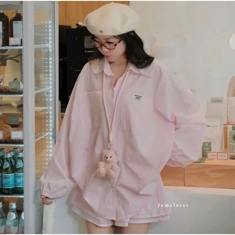 Set đồ nữ cao cấp áo sơ mi dài tay phối quần short lưng cao kẻ sọc, bộ hè nữ phong cách trẻ trung màu hồng HCOM25379