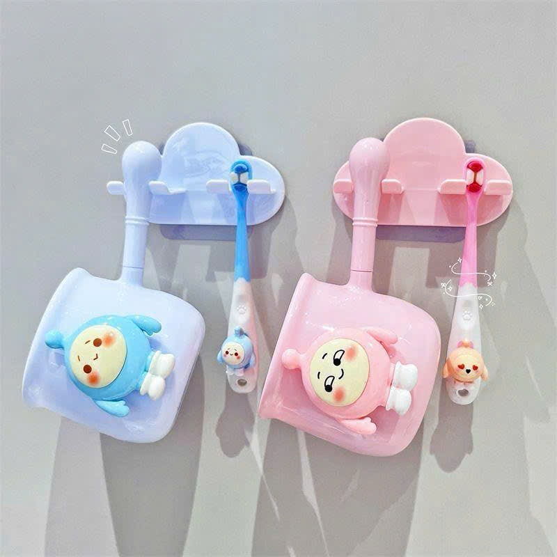 Cốc đánh răng kèm bàn chải các nhân vật hoạt hình