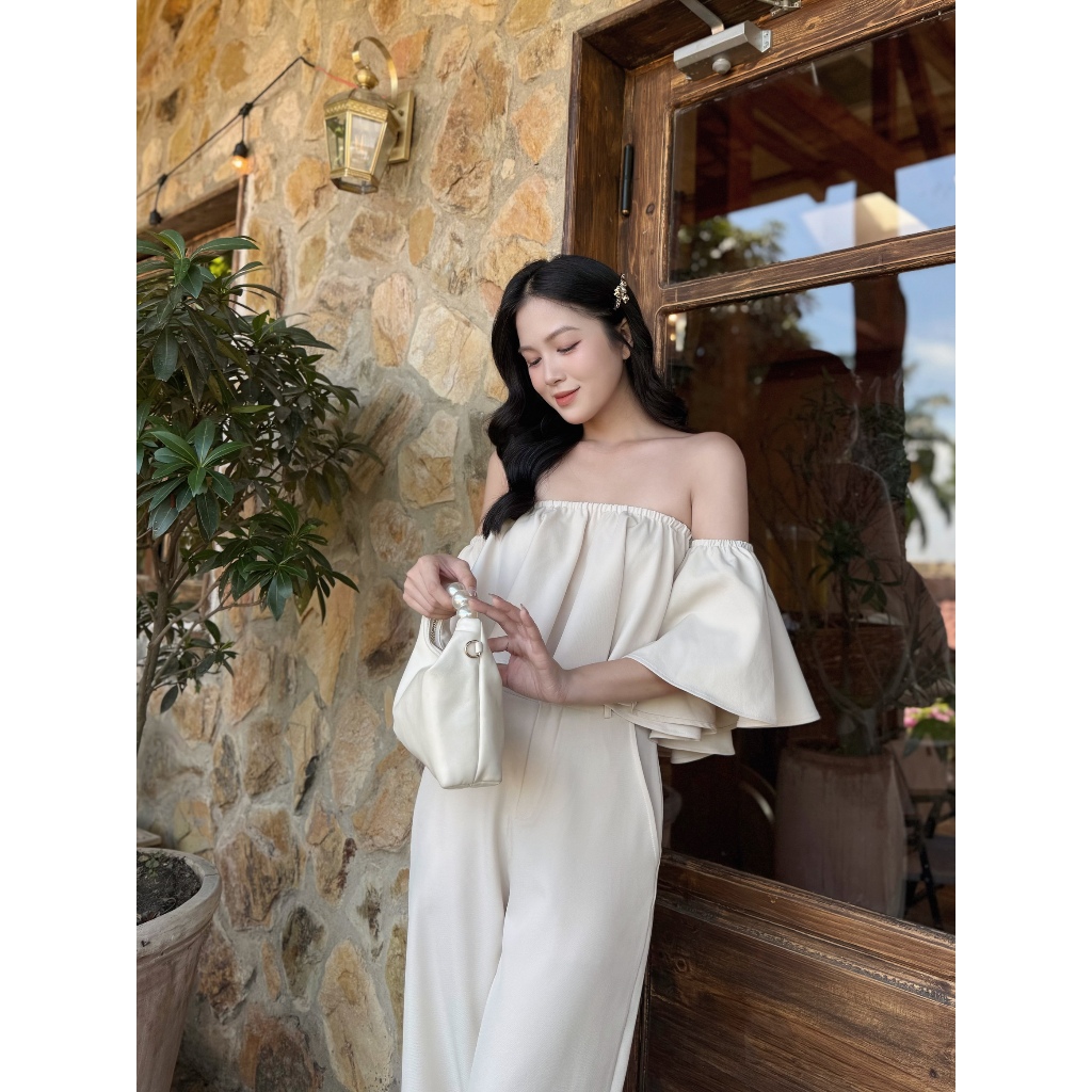 MAYBI Set áo trễ vai nhún bèo và quần culottes ống rộng kem