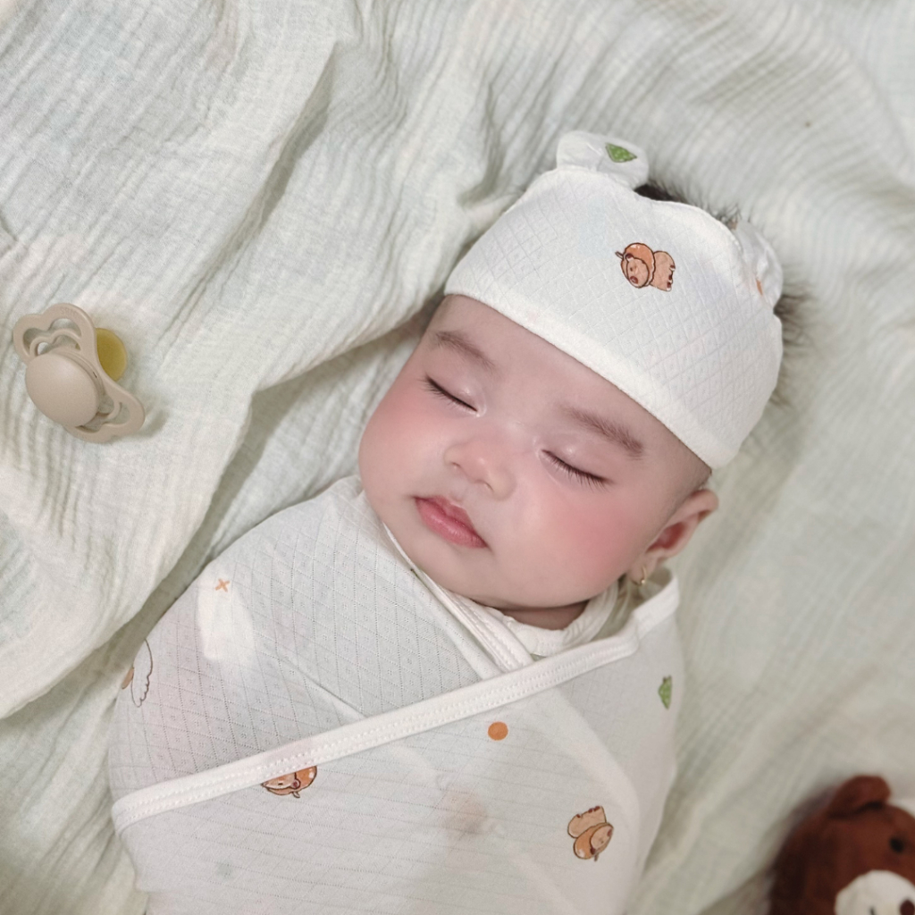 Quấn chũn Unbee kèm che thóp hình gấu cute 100% petit co giãn 4 chiều thấm hút mồ hôi 175*70cm