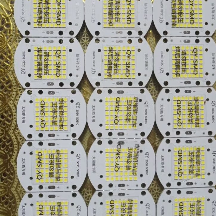 Chip led COB 3V 3.2V 3.7V 4V 50W mắt led 3030 hiệu suất sáng cao