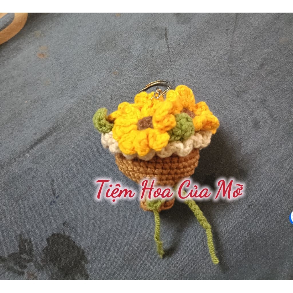 Móc Khoá Bó Hoa Hướng Dương Xinh Xắn